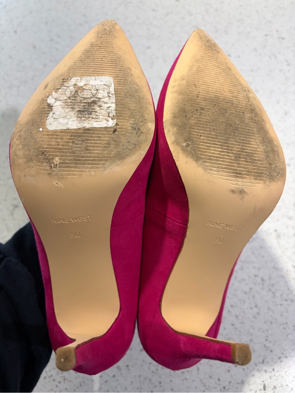 Nine West Hot Pink Suede Pointed Toe Pumps Heels Size 8M - Picture 5 of 5